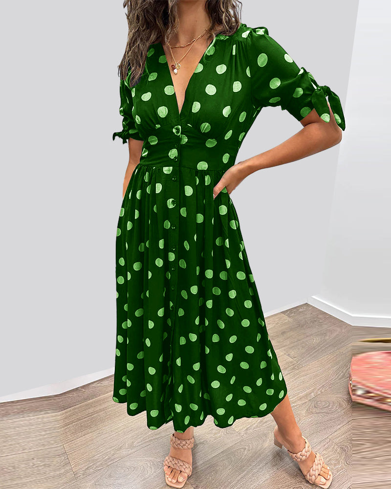 Idalia - Deep V-neck dress with dots