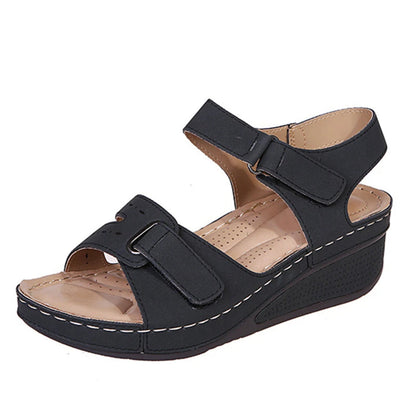 Medhanit - Comfortable sandals