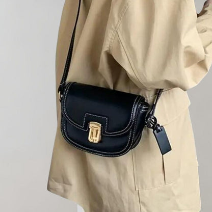 Ailo - Crossbody bag with flap