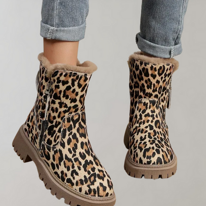 Kathy - Warm ladies boots with leopard print