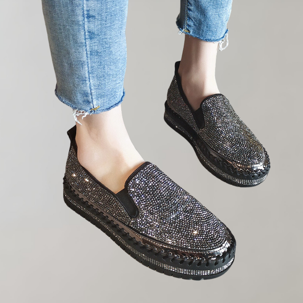 Malukka - Trendy and comfortable women's loafers