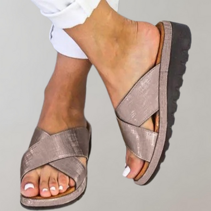 Chamomile - Comfortable women's slippers