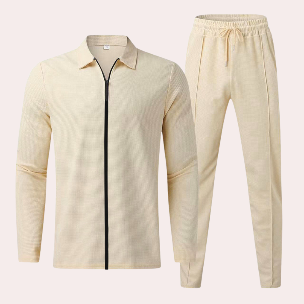 Comfortable two-piece men's set