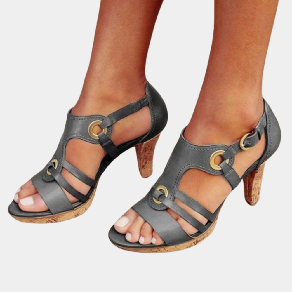 Trendy women's sandals