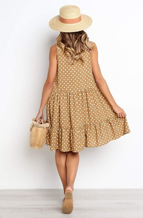 Natalia Jurk | Moeiteloos Stijlvol: Omarm comfort met onze Casual Polka Dot Dress