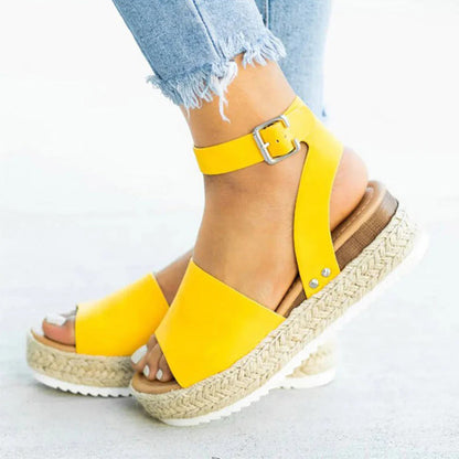 KATOKA - Stylish sandals for women 