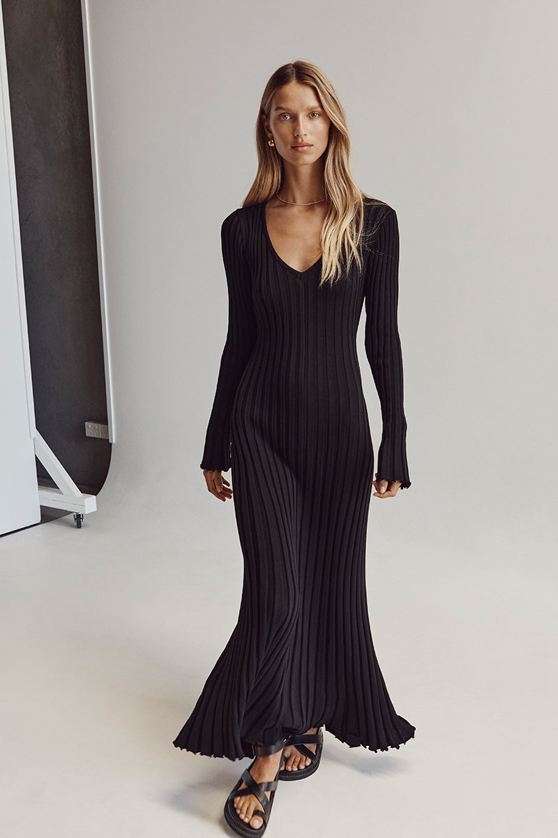 Serafina | V-neck midi dress [50% OFF] 