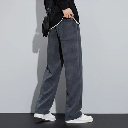 EERO - Comfortable corduroy trousers